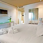 Hotel One Hotel&restaurant 4*
