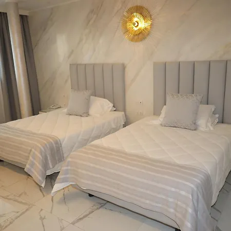 One & Restaurant Hotel Dalmine