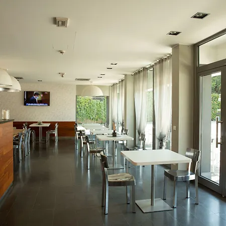 One & Restaurant 4* Dalmine