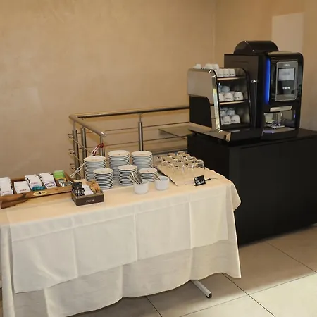 One & Restaurant Hotel 4*