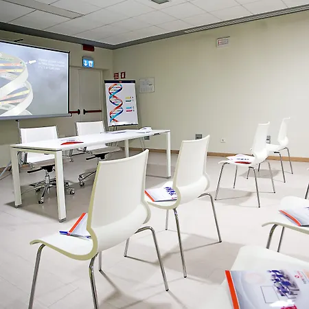 Hotel One & Restaurant 4*