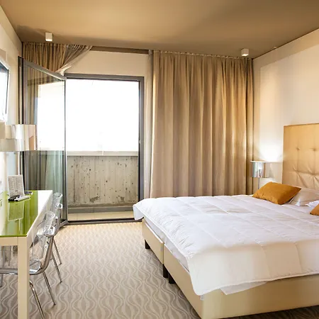One Hotel&restaurant Dalmine
