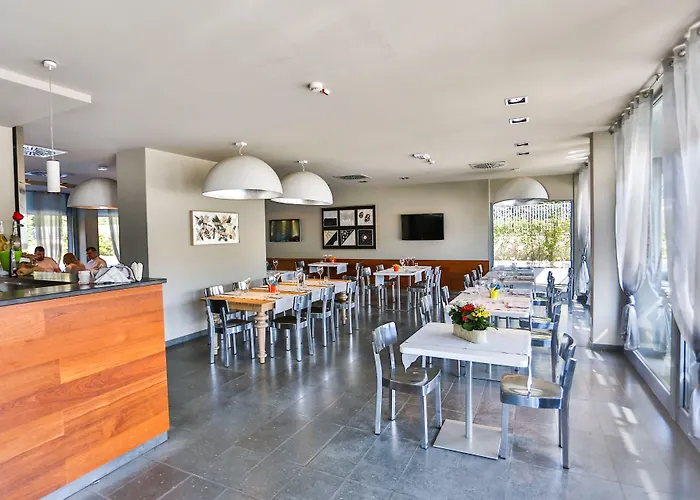 One & Restaurant 4* Дальмине